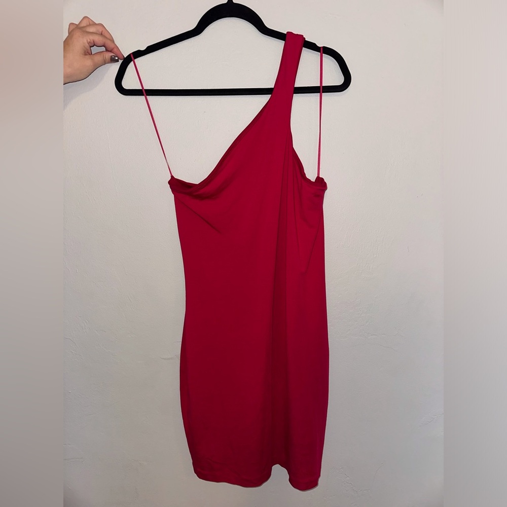 Express One-Shoulder Pink Dress